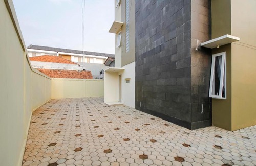 Cilandak House | Budget-Friendly Stay at RedDoorz @ Cilandak Barat