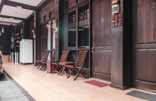 Jakarta House | Family-Friendly Getaway at RedDoorz @ Cilandak Timur