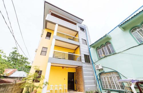 Barangay Poblacion Hotel | Cozy Stay at RedDoorz @ D Maagma Street for Families
