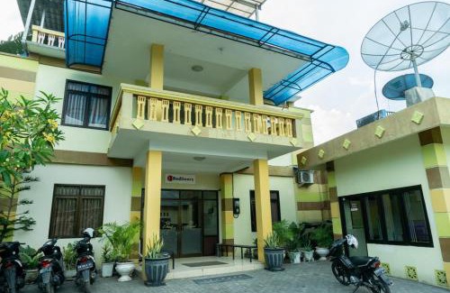 Ende House | Discover RedDoorz @ Gatot Subroto Ende with Free Breakfast