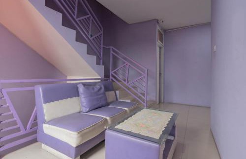 Bandung House | Budget-Friendly RedDoorz @ Gatot Subroto Street Bandung