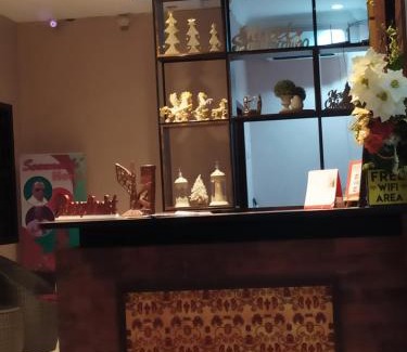 Timika Hotel | Budget-Friendly Stay at RedDoorz @ Jalan Cendrawasih