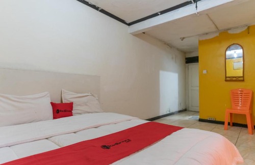 Kota Sidikalang Hotel | Budget-Friendly Stay at RedDoorz @ Nantampukmas Sidikalang