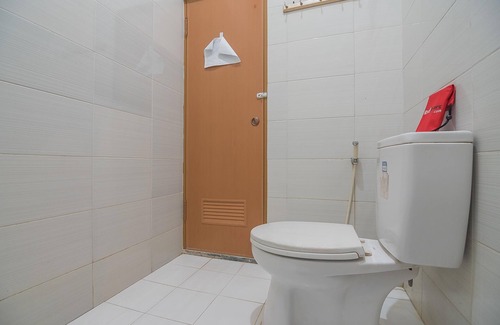 Subang Hotel | Budget-Friendly RedDoorz with Breakfast Near Alun Alun Subang