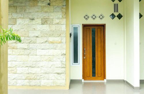 Ngawi House | Discover RedDoorz near Benteng Van Den Bosch with Breakfast