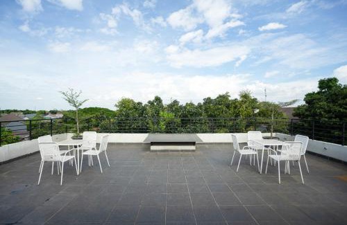 Serpong House | Budget-Friendly Stay at RedDoorz near Eka Hospital BSD City
