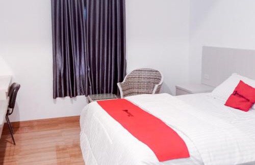Rajabasa Hotel | Budget-Friendly Stay at RedDoorz near ITERA Lampung