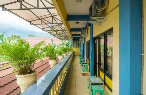 Ende House | Budget-Friendly Stay at RedDoorz Near H. Hasan Airport