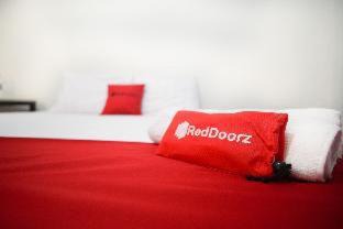 Kotaraja House | Family-Friendly Stay at RedDoorz near Mal Abepura