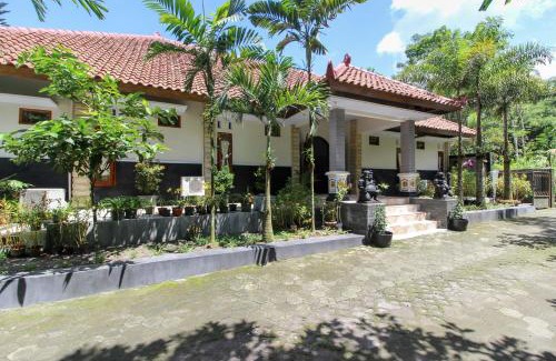 Pakem House | Budget-Friendly RedDoorz Near Museum Gunung Merapi