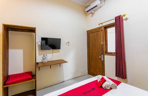 Prambanan House | Convenient Stay at RedDoorz near Prambanan Temple