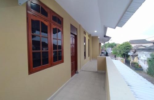 Yogyakarta Hotel | Budget-Friendly Stay at RedDoorz near Prawirotaman Yogyakarta