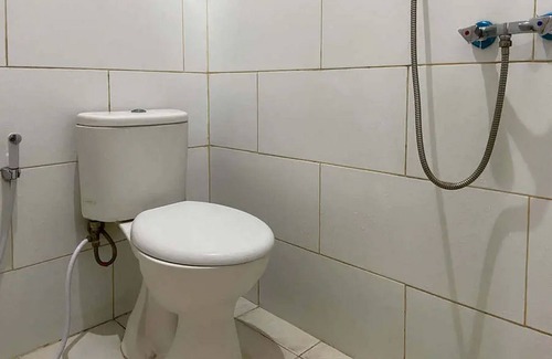 Purwokerto House | Budget-Friendly Stay at RedDoorz near RSUD Margono Purwokerto