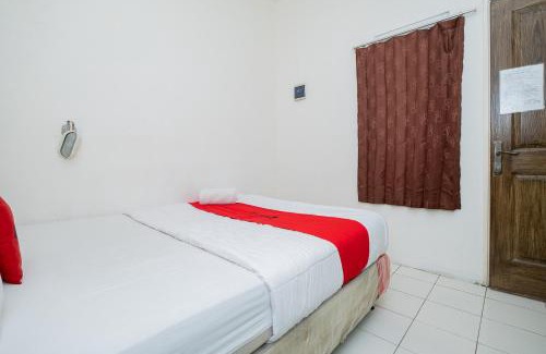 Pondok Aren House | Budget-Friendly RedDoorz Near STAN with 8/10 Guest Ratings