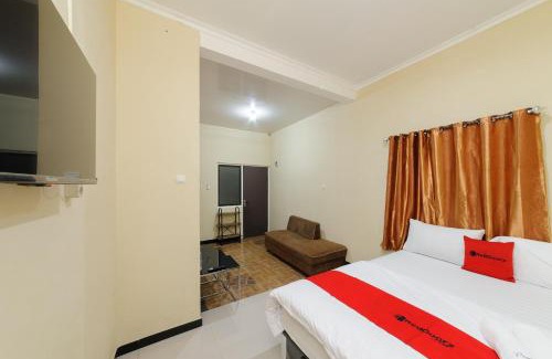 Bogor Selatan Hotel | Family-Friendly RedDoorz near The Jungle Waterpark Bogor