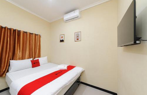 Bogor Selatan Hotel | Family-Friendly RedDoorz near The Jungle Waterpark Bogor