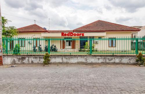 Sinduadi House | Budget-Friendly RedDoorz Near Universitas Gajah Mada