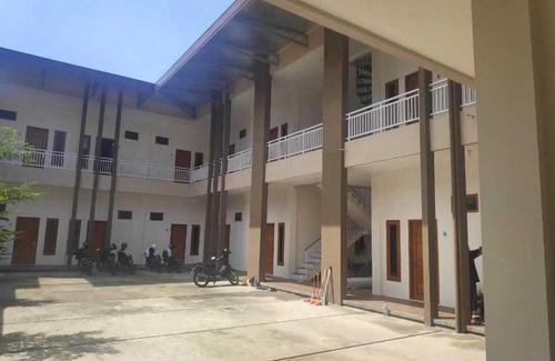 Banyumas Hotel | Family-Friendly Stay at RedDoorz Near Universitas Muhammadiyah