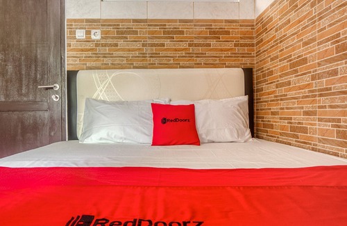 Melawai House | Affordable Comfort at RedDoorz @ Panglima Polim 2