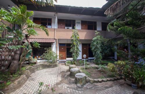 Probolinggo House | Budget-Friendly Stay at RedDoorz @ Panglima Sudirman