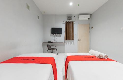 Turangga Hotel | Budget-Friendly Stay at RedDoorz @ Pelajar Pejuang 3