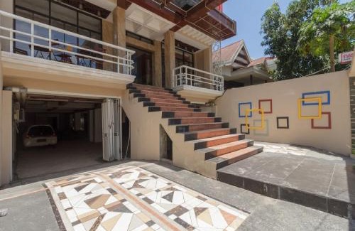Panakkukang Hotel | Budget-Friendly Stay at RedDoorz Plus @ Boulevard Panakkukang