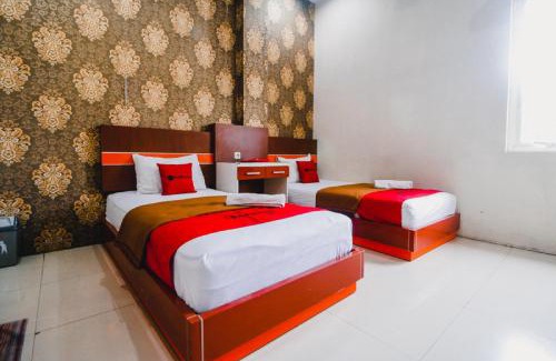 Panakkukang Hotel | Affordable Family-Friendly Stay at RedDoorz Plus Grand City Inn