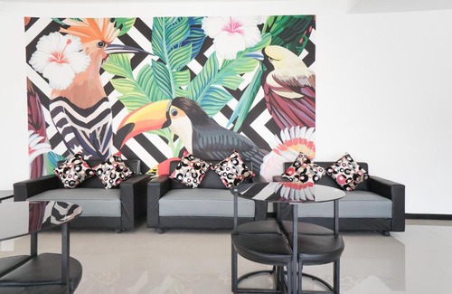 Dinoyo House | Accessible Comfort at RedDoorz Plus Tlogomas - 8/10 Rated