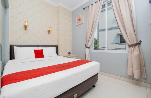 Gambir House | Family-Friendly Stay at RedDoorz Plus Cideng Barat Hotel