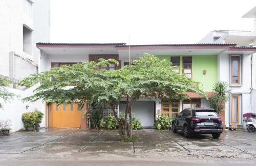 Cilandak House | Budget-Friendly RedDoorz Plus Near Cilandak Town Square