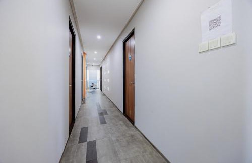 Gandaria-selatan House | Guest-Rated RedDoorz Plus: Family-Friendly & Accessible Stay
