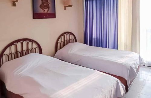 Anyer Hotel | Budget-Friendly RedDoorz Plus near Tugu Mercusuar Anyer