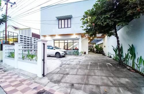 Nganjuk Hotel | Family-Friendly Umyas Hotel Syariah with Great Reviews