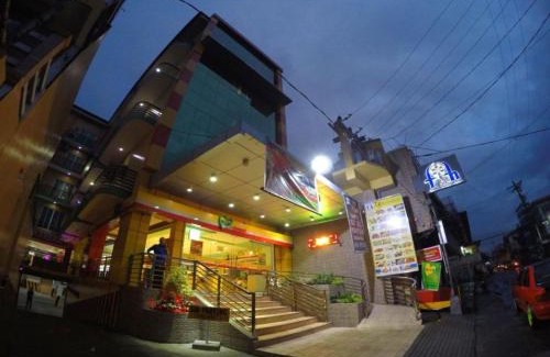Tuguegarao Hotel | Budget-Friendly Stay at RedDoorz Plus @ Taj Hotel Tuguegarao