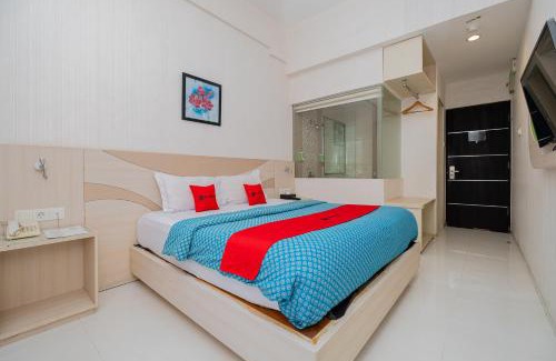 Bojonegoro Hotel | Ideal Stay at RedDoorz Premium @ Jalan Veteran Bojonegoro