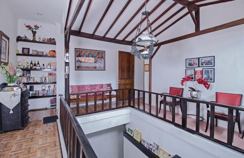 Gandaria-selatan House | Budget-Friendly RedDoorz @ Radio Dalam with Family Amenities