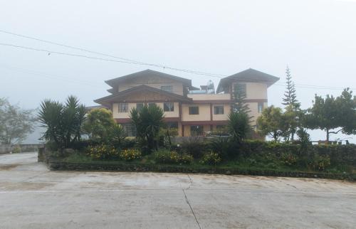 Sagada Hotel | Family-Friendly Stay at RedDoorz @ Sagada Sunrise View