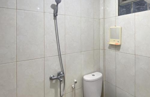 Ambarita Hotel | Budget-Friendly Stay at RedDoorz @ Sihole Paradise Inn