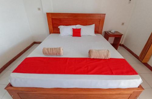 Kotaraja Hotel | Budget-Friendly RedDoorz Syariah at Abemoch Kampkey