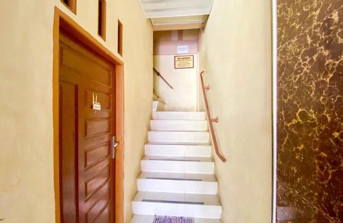 Stabat Hotel | Budget-Friendly Stay at RedDoorz Syariah, Aisyah Stabat