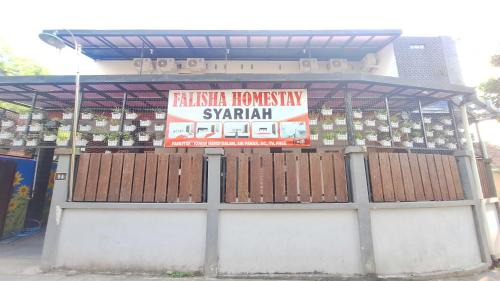 Sleman Hotel | Budget-Friendly Family Getaway at OYO 3006 Falisha Homestay
