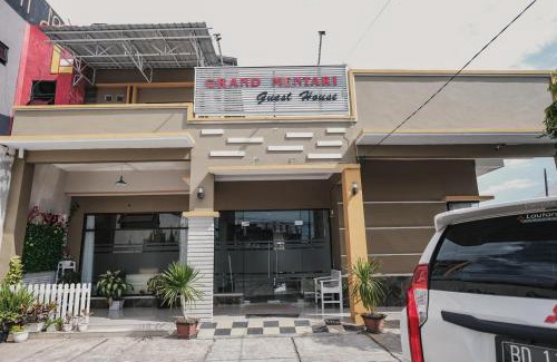 Bengkulu House | Budget-Friendly Stay at RedDoorz Syariah Hotel Grand Mentari