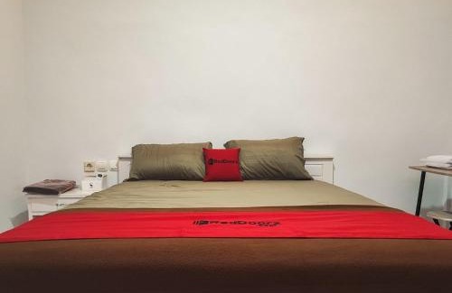 Sarolangun Hotel | Budget-Friendly RedDoorz Syariah at Naffa Homestay