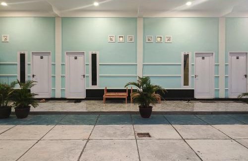Sarolangun Hotel | Budget-Friendly RedDoorz Syariah at Naffa Homestay