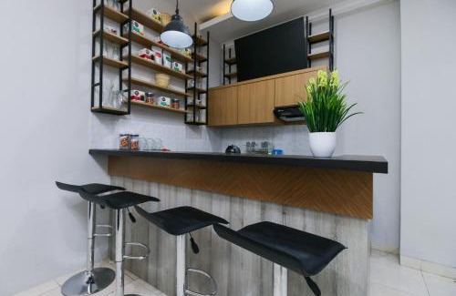 Depok House | Budget-Friendly RedDoorz Syariah @ Cinere Depok for Families