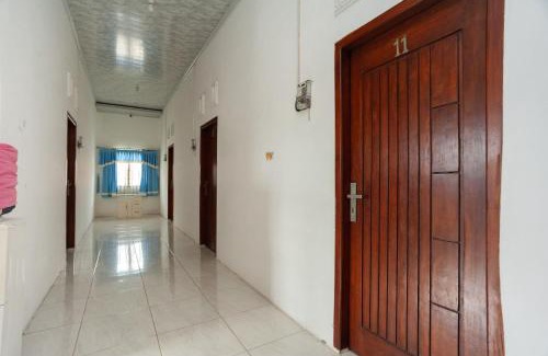 Rajabasa Hotel | Budget-Friendly Stay at RedDoorz Syariah in Lampung