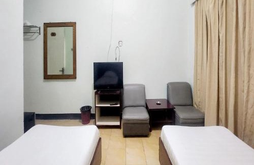 Tanjung Pinang Hotel | RedDoorz Syariah Near Pelabuhan Sri Bintan Pura Tanjungpinang