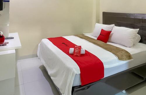 Rajabasa Hotel | Budget-Friendly RedDoorz Syariah Near PKOR Lampung