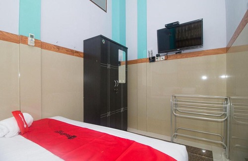 Bojonegoro House | Family-Friendly RedDoorz Syariah Near Alun-Alun Bojonegoro