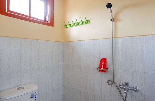 Banyumas House | Budget-Friendly RedDoorz Syariah near Alun Alun Purwokerto